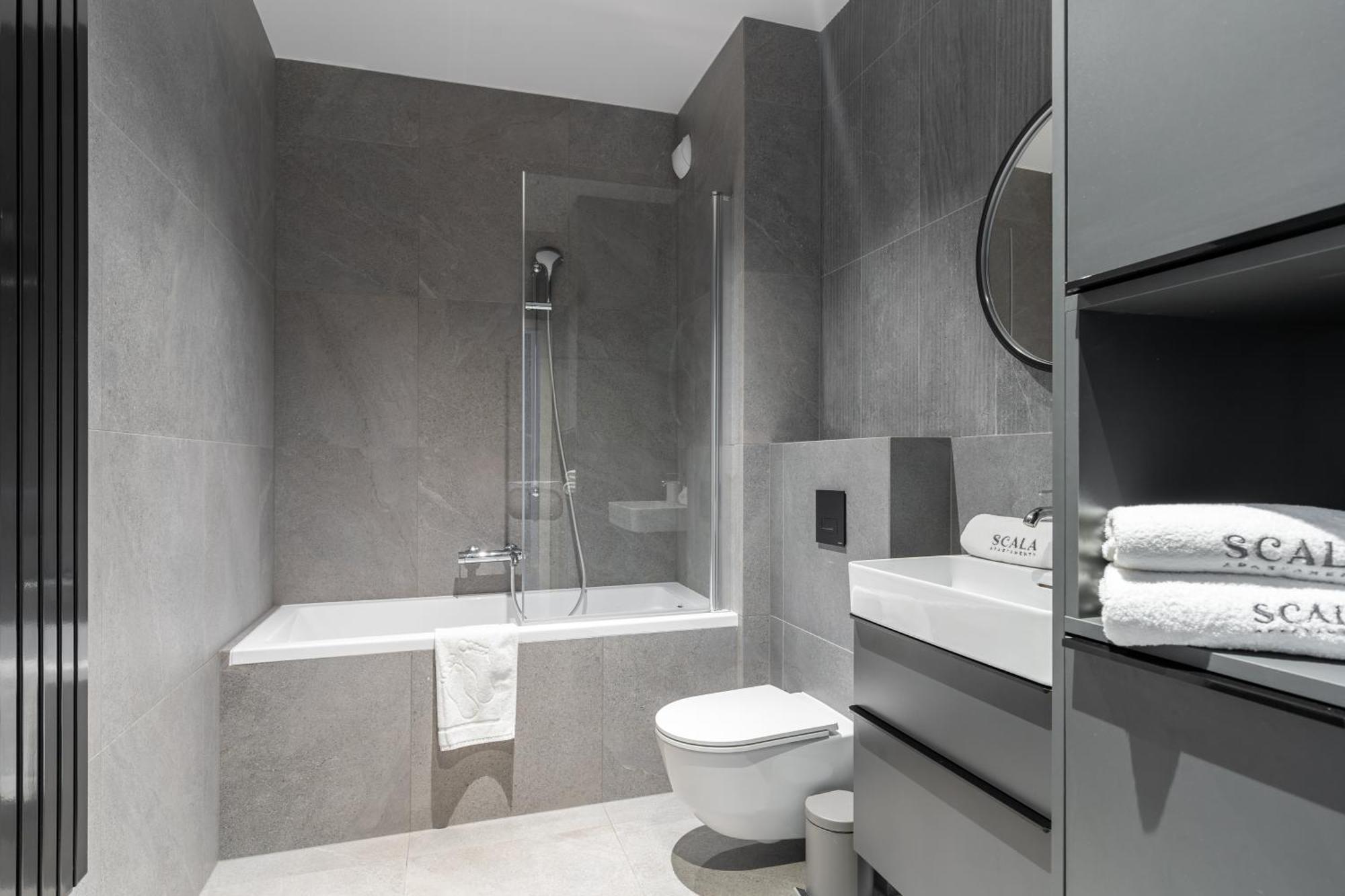 Scala 60C City Center Apartments With Parking By Lion Apartments غدانسك المظهر الخارجي الصورة