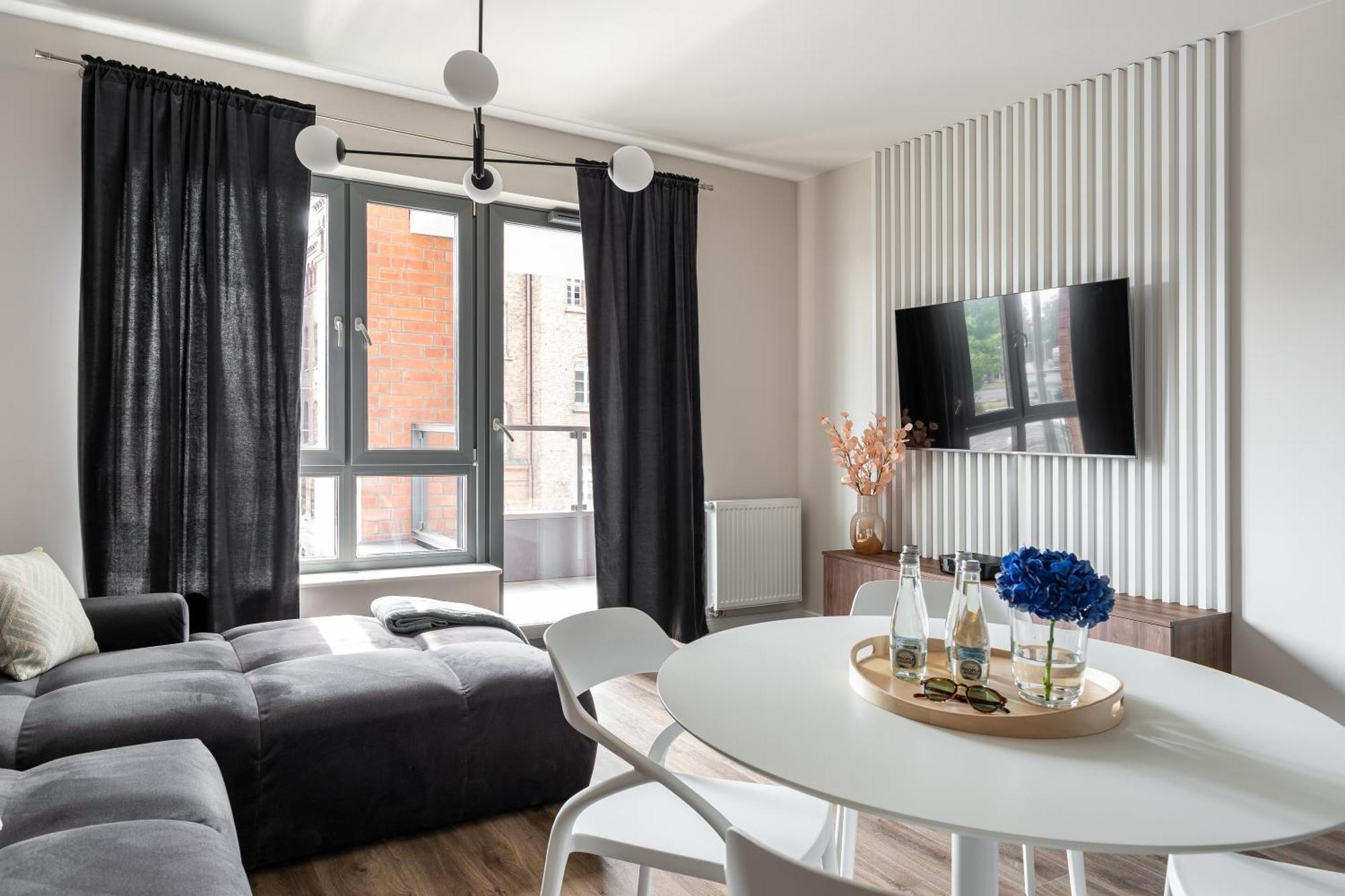 Scala 60C City Center Apartments With Parking By Lion Apartments غدانسك المظهر الخارجي الصورة